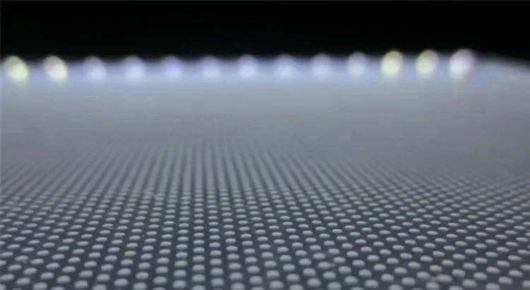 放弃Micro LED市场？不!中国屏企发展正当时