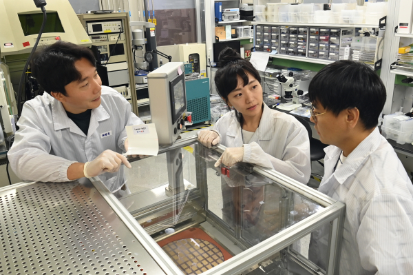 Reduced power consumption by 95%! Another Micro LED technology