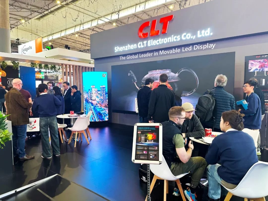 Corrent shines in ISE2025, the world's first new LED mobile display product debuts