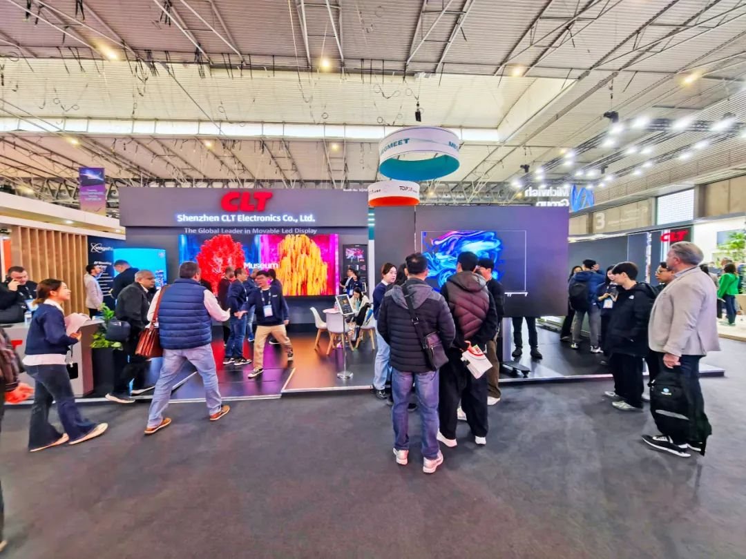 Corent shines in ISE2025, the world's first new LED mobile display product debuts