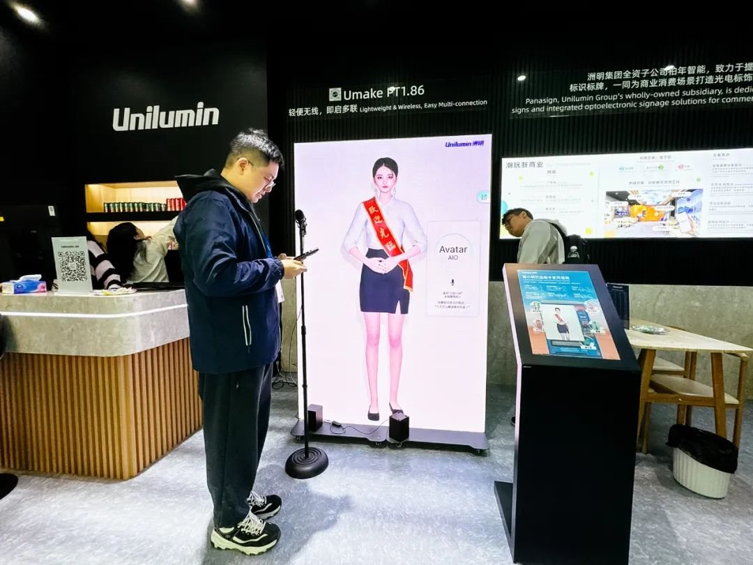 Direct hit 丨 Four highlights of Zhou Mingguang +AI to create a popular booth for ISLE 2025