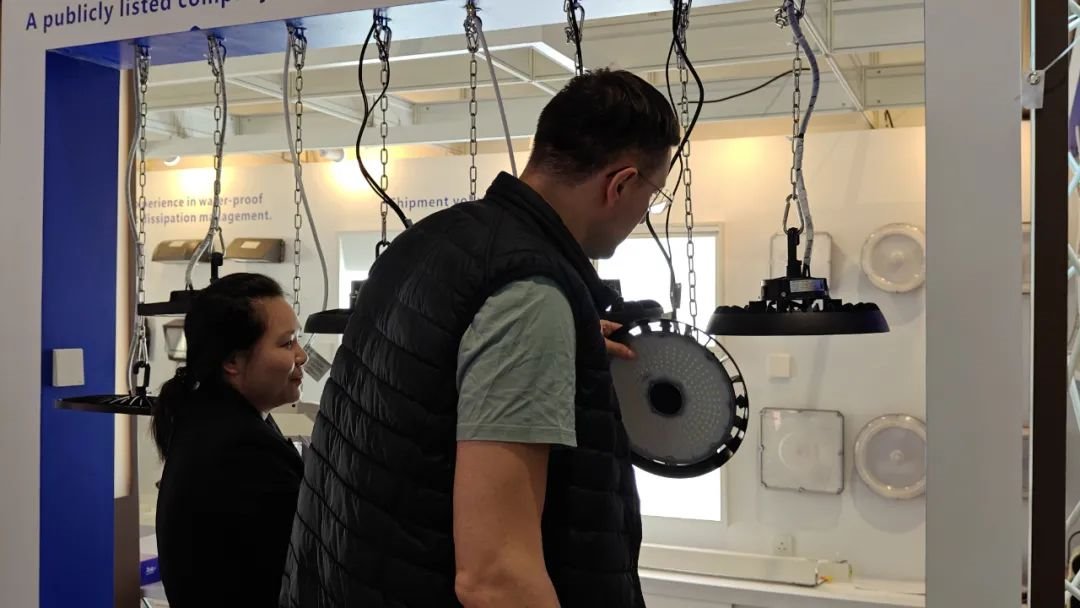 Green lighting smart future<br /> Lehman Texiang at the 2025 Hong Kong Spring Lantern Show