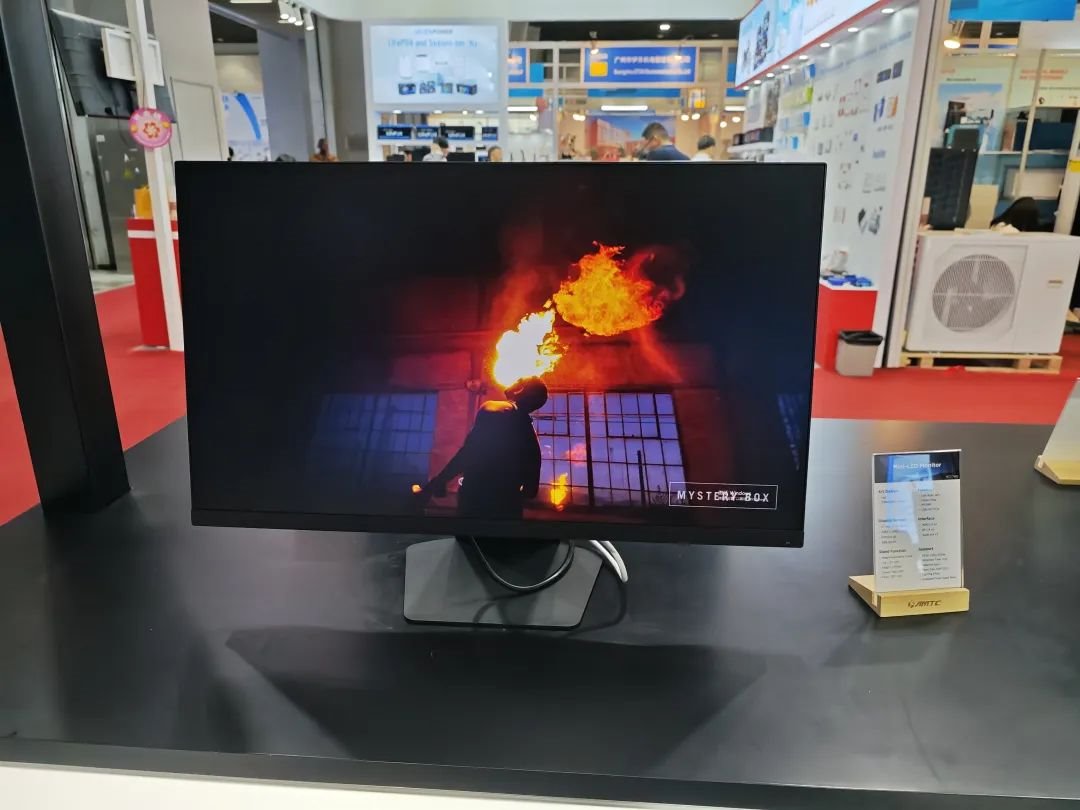 Intelligent display of the future·innovation leadership| Zhaochi shares appeared at the 137th Canton Fair