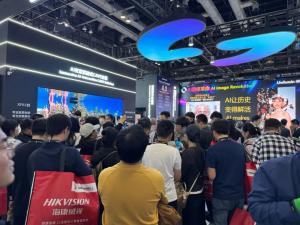 Zhouming Technology Shines InfoComm China, Opens the Innovation Chapter of Light Display + AI