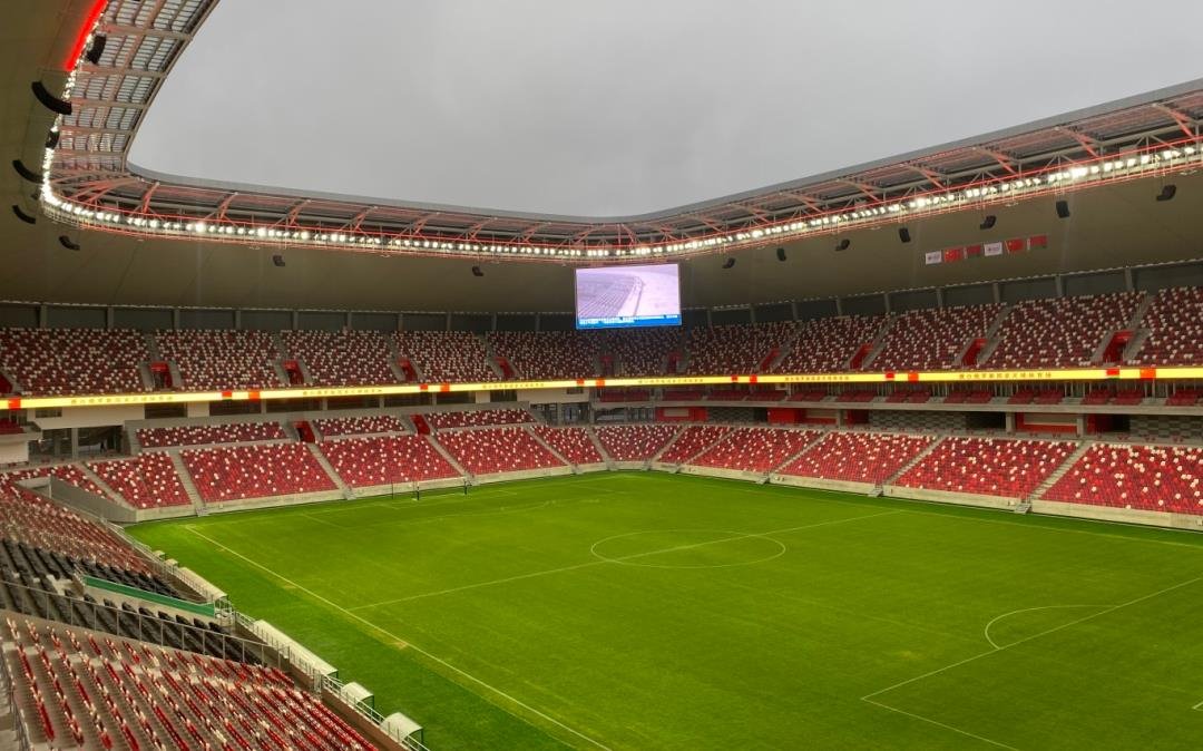 Key projects of the Belt and Road Initiative 丨 Abison's large screen lights up Belarus's new national sports landmark
